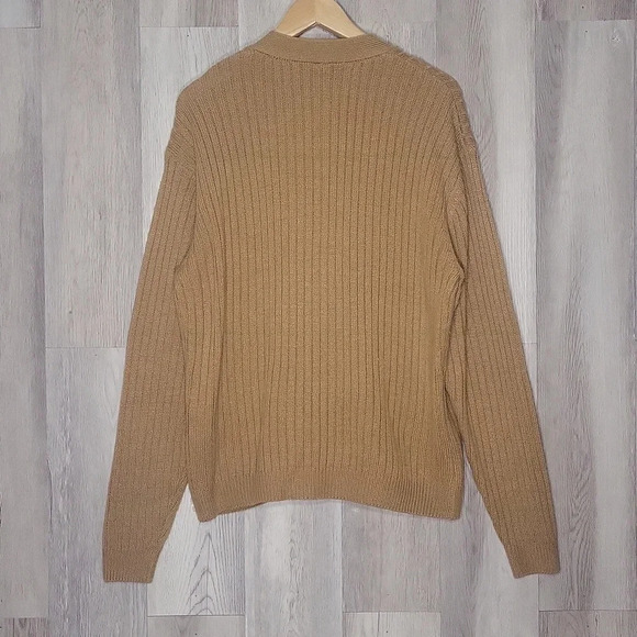 🛍John Blair Vintage Mens Camel Cable Knit Long Sleeve Grandpa Sweater Size MRG - Picture 2 of 7